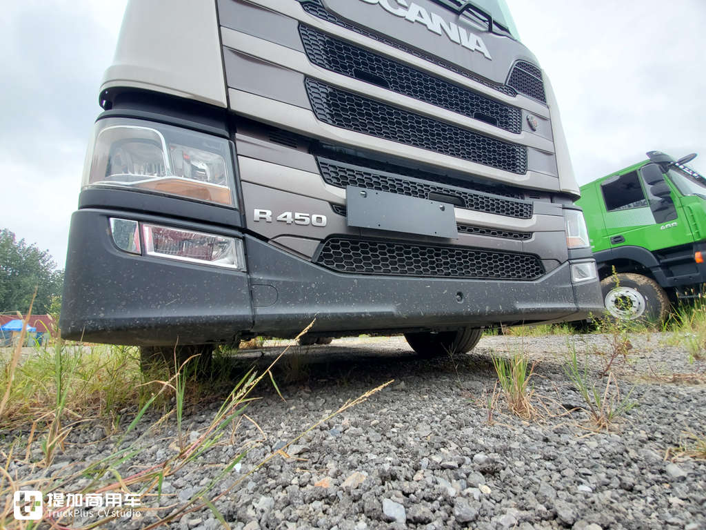 鞍座极低,配置还很特别,你猜这辆斯堪尼亚R450干啥用的? - 第5张 - 提加商用车网 鞍座极低,配置还很特别,你猜这辆斯堪尼亚R450干啥用的? - 第5张