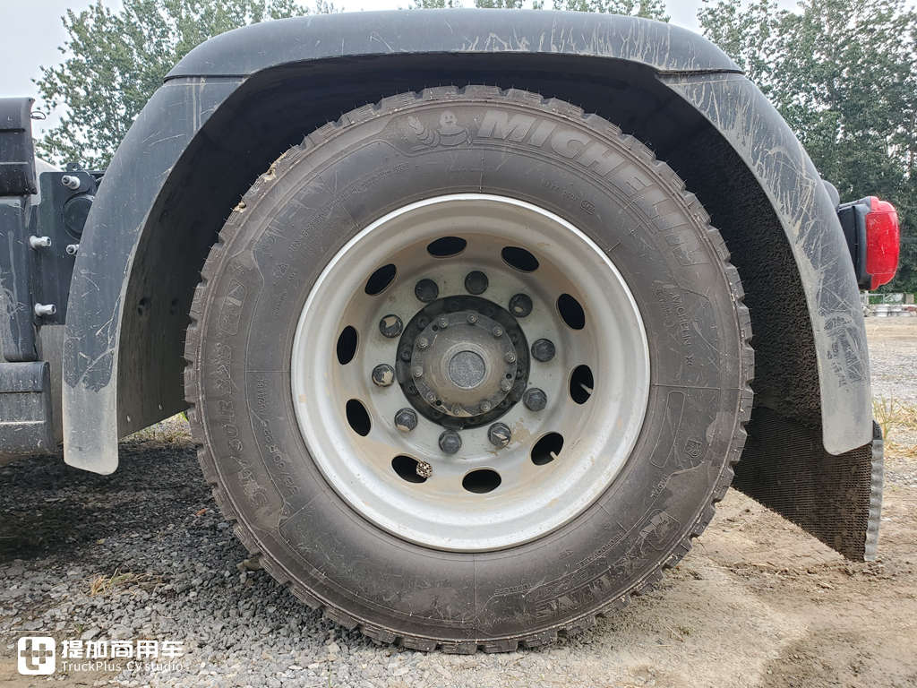 鞍座极低,配置还很特别,你猜这辆斯堪尼亚R450干啥用的? - 第10张 - 提加商用车网 鞍座极低,配置还很特别,你猜这辆斯堪尼亚R450干啥用的? - 第10张