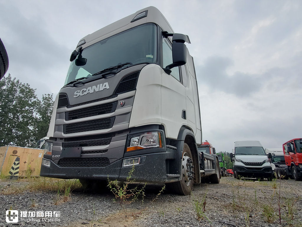 鞍座极低,配置还很特别,你猜这辆斯堪尼亚R450干啥用的? - 第17张 - 提加商用车网 鞍座极低,配置还很特别,你猜这辆斯堪尼亚R450干啥用的? - 第17张