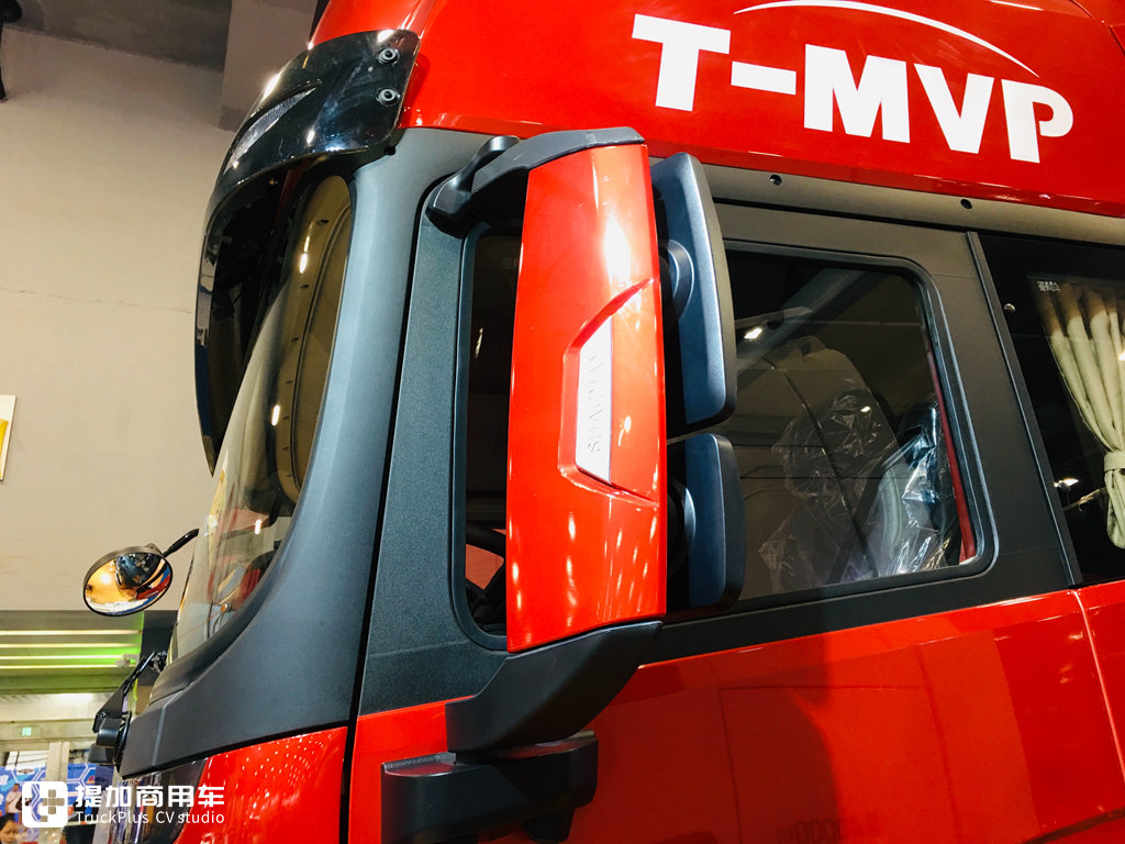 模型、真车双实拍,更清晰明了,带您好好看看德龙X5000模型的做工水平 - 第13张 - 提加商用车网 模型、真车双实拍,更清晰明了,带您好好看看德龙X5000模型的做工水平 - 第13张