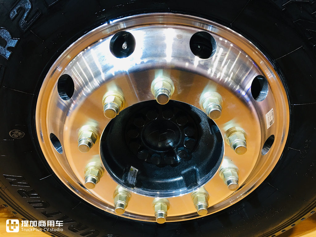 模型、真车双实拍,更清晰明了,带您好好看看德龙X5000模型的做工水平 - 第47张 - 提加商用车网 模型、真车双实拍,更清晰明了,带您好好看看德龙X5000模型的做工水平 - 第47张