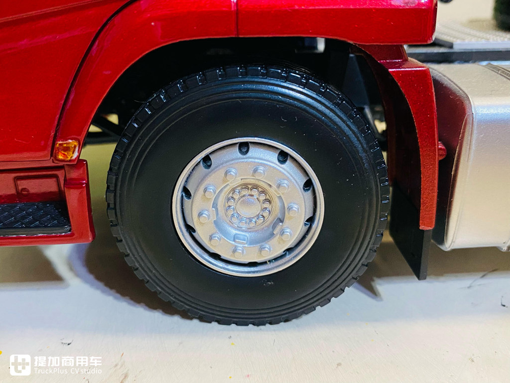 模型、真车双实拍,更清晰明了,带您好好看看德龙X5000模型的做工水平 - 第48张 - 提加商用车网 模型、真车双实拍,更清晰明了,带您好好看看德龙X5000模型的做工水平 - 第48张