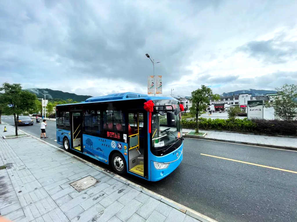 驶入“立体田园画卷”,安凯带你畅享黟县全域旅游! - 第3张 - 提加商用车网 驶入“立体田园画卷”,安凯带你畅享黟县全域旅游! - 第3张