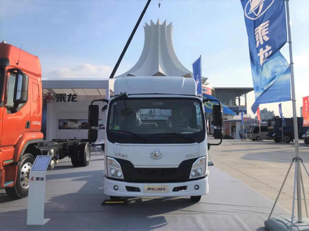 乘龙3大车型参展第18届中国-东盟博览会,尽显大国匠心品质 - 第4张 - 提加商用车网 乘龙3大车型参展第18届中国-东盟博览会,尽显大国匠心品质 - 第4张