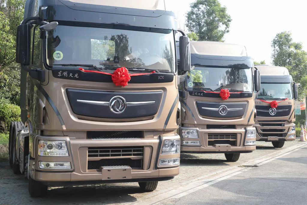 订车88台,绝对是真爱!东风天龙旗舰国六520上市发布 - 第6张 - 提加商用车网 订车88台,绝对是真爱!东风天龙旗舰国六520上市发布 - 第6张