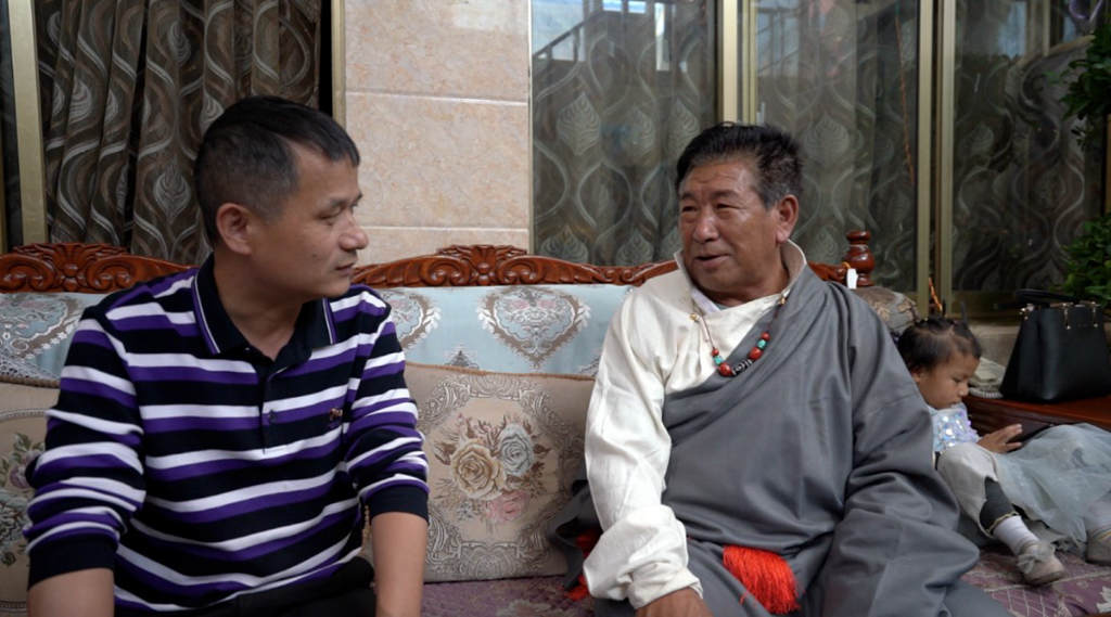 东风天龙·幸福卡车走进西藏系列报道(十): 达拉,驾驶过功臣车的物流老兵 - 第4张 - 提加商用车网 东风天龙·幸福卡车走进西藏系列报道(十): 达拉,驾驶过功臣车的物流老兵 - 第4张