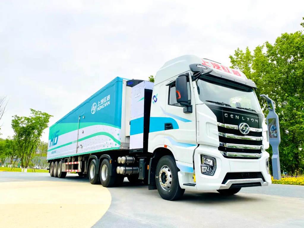 新材料赛道受青睐 上市公司加码布局