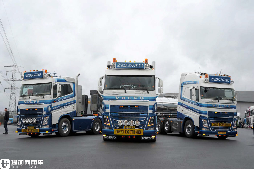 有朋友有美食,还有对卡车的热爱,带你逛荷兰阿珀尔多伦卡车节 - 第14张 - 提加商用车网 有朋友有美食,还有对卡车的热爱,带你逛荷兰阿珀尔多伦卡车节 - 第14张