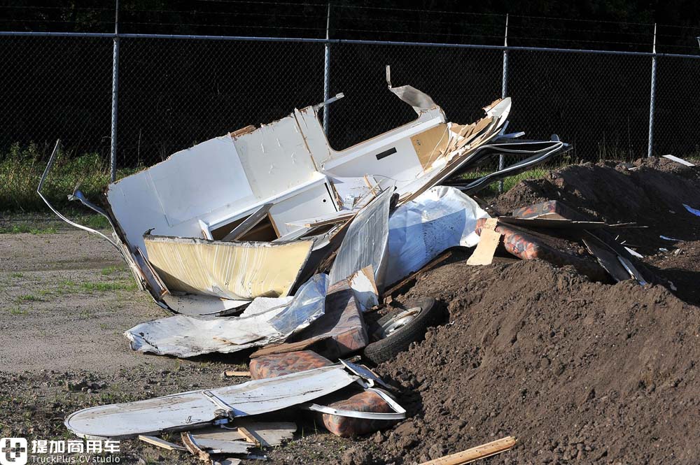 有朋友有美食,还有对卡车的热爱,带你逛荷兰阿珀尔多伦卡车节 - 第18张 - 提加商用车网 有朋友有美食,还有对卡车的热爱,带你逛荷兰阿珀尔多伦卡车节 - 第18张