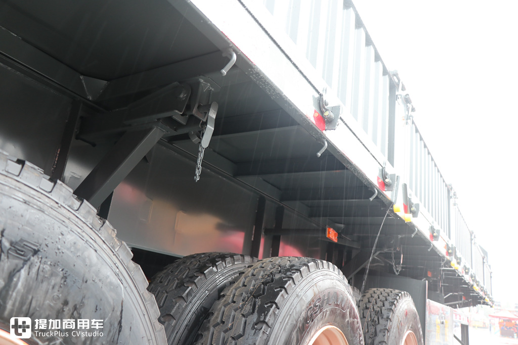 砂石料运输卡友的最爱,特别能抗造,灰熊侧翻自卸挂车为什么这么强? - 第7张 - 提加商用车网 砂石料运输卡友的最爱,特别能抗造,灰熊侧翻自卸挂车为什么这么强? - 第7张