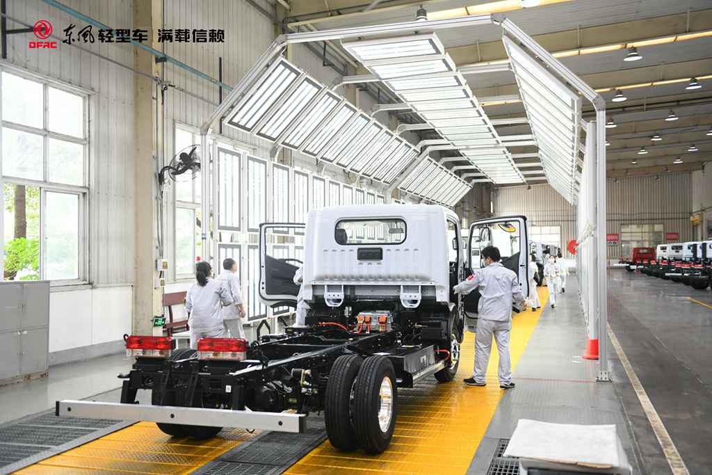 守东风初心 走领先之路,东风汽车股份百家媒体品质体验之旅活动圆满落幕 - 第18张 - 提加商用车网 守东风初心 走领先之路,东风汽车股份百家媒体品质体验之旅活动圆满落幕 - 第18张