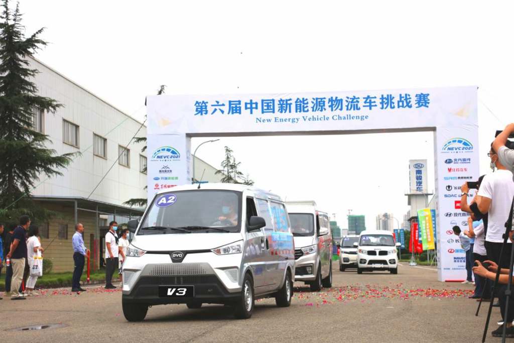 超强实力派 赛场见真章,比亚迪V3揽获中国新能源物流车挑战赛六项大奖 - 第2张 - 提加商用车网 超强实力派 赛场见真章,比亚迪V3揽获中国新能源物流车挑战赛六项大奖 - 第2张