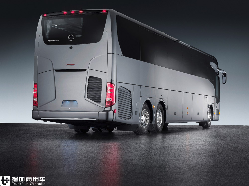 13.72米三轴配置,两款不同车型,奔驰在北美发布Tourrider系列巴士 - 第10张 - 提加商用车网 13.72米三轴配置,两款不同车型,奔驰在北美发布Tourrider系列巴士 - 第10张