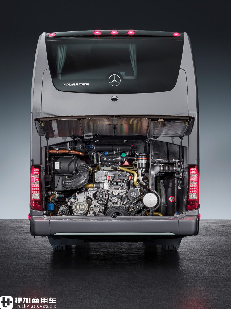 13.72米三轴配置,两款不同车型,奔驰在北美发布Tourrider系列巴士 - 第12张 - 提加商用车网 13.72米三轴配置,两款不同车型,奔驰在北美发布Tourrider系列巴士 - 第12张