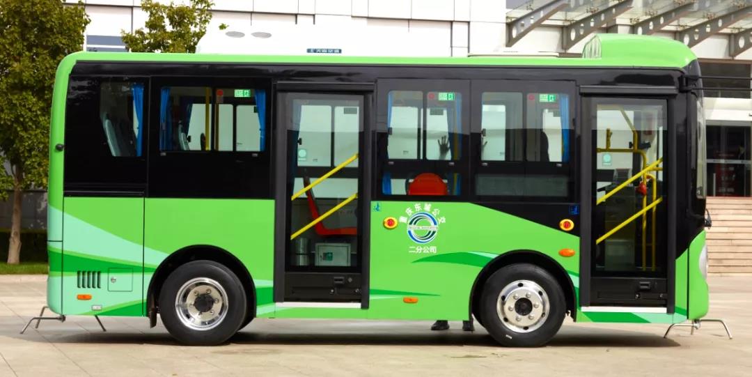 首批更巧、更潮的smart客车精灵来啦! - 第4张 - 提加商用车网 首批更巧、更潮的smart客车精灵来啦! - 第4张