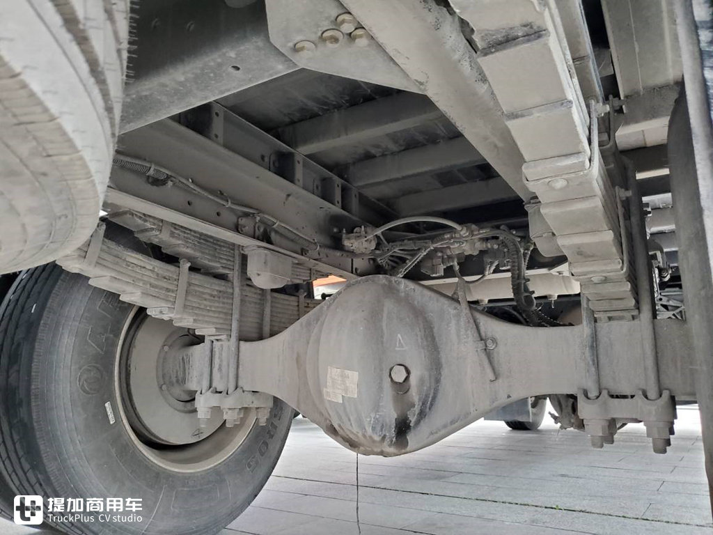 开启中卡载货车的“旗舰”模式,带您好好看看东风天锦KR Plus的升级改进 - 第12张 - 提加商用车网 开启中卡载货车的“旗舰”模式,带您好好看看东风天锦KR Plus的升级改进 - 第12张