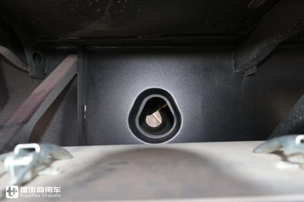 新国标挂车靠谱吗?首达汽车1万公里长测验证显示:非常靠谱 - 第5张 - 提加商用车网 新国标挂车靠谱吗?首达汽车1万公里长测验证显示:非常靠谱 - 第5张