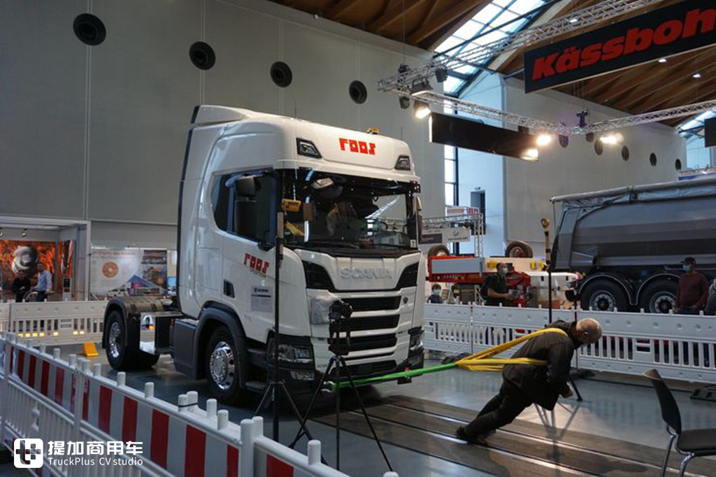 欧卡车型争娇斗艳，东风电动小卡也抢眼，再带你看看NUFAM2021室内展车 - 第11张