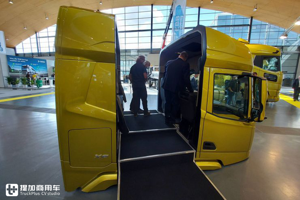 欧卡车型争娇斗艳，东风电动小卡也抢眼，再带你看看NUFAM2021室内展车 - 第27张