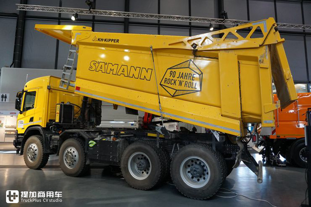 欧卡车型争娇斗艳，东风电动小卡也抢眼，再带你看看NUFAM2021室内展车 - 第8张