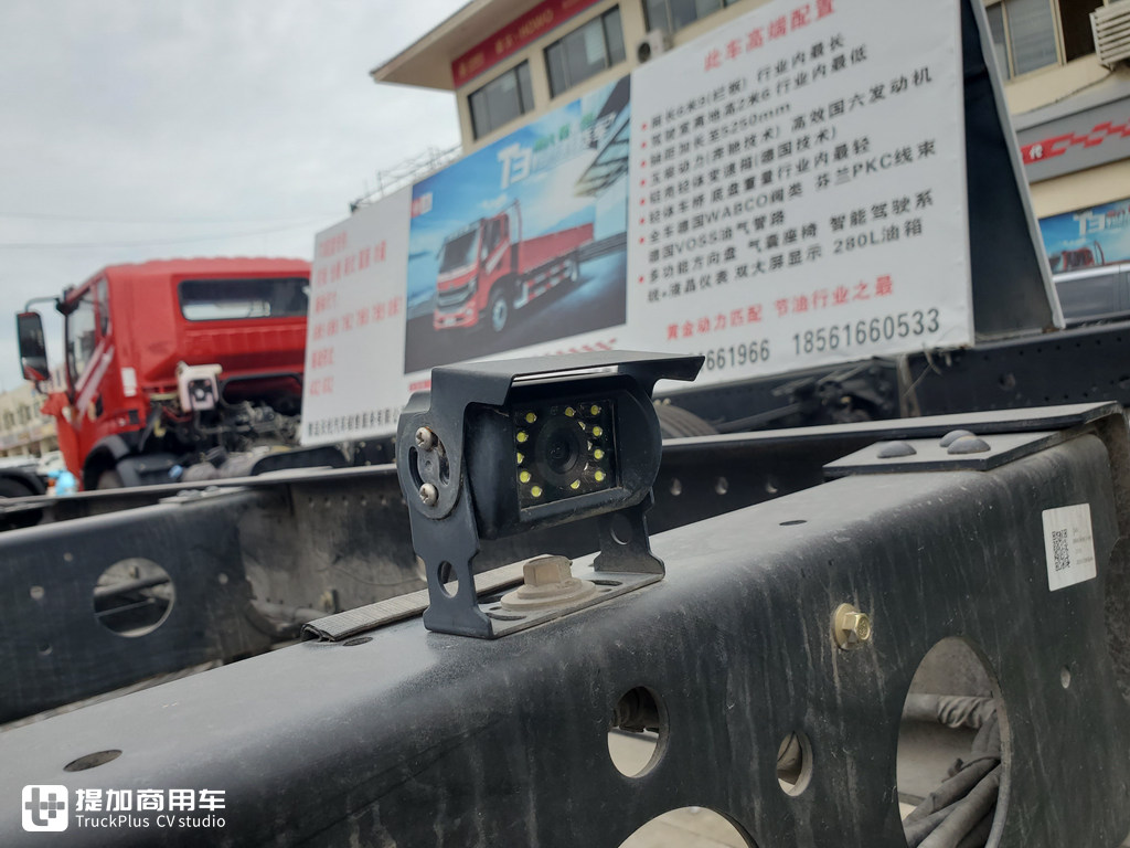 旧貌换新颜,玉柴国六动力加持,东风华神T5中卡载货车实拍 - 第20张 - 提加商用车网 旧貌换新颜,玉柴国六动力加持,东风华神T5中卡载货车实拍 - 第20张