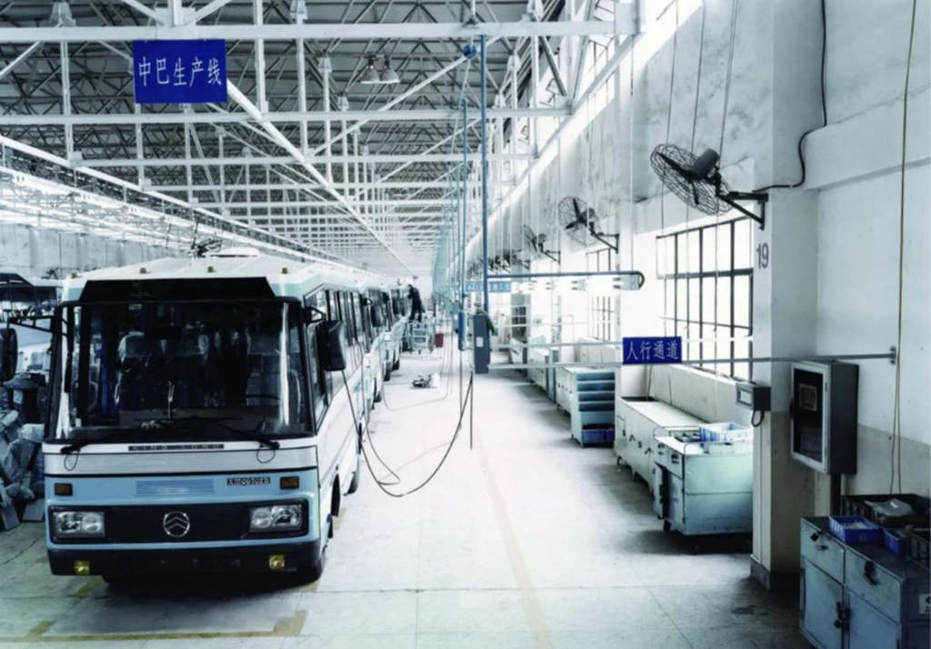 老照片讲故事 | 原来金龙客车的商标是这样演变过来的 - 第3张 - 提加商用车网 老照片讲故事 | 原来金龙客车的商标是这样演变过来的 - 第3张