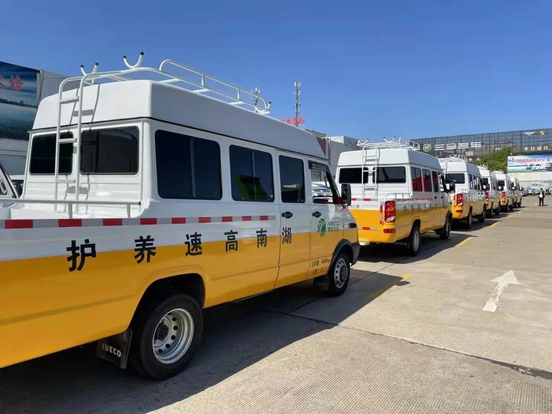 依维柯新得意工程车为湖南高速养护工程保驾护航! - 第2张 - 提加商用车网 依维柯新得意工程车为湖南高速养护工程保驾护航! - 第2张