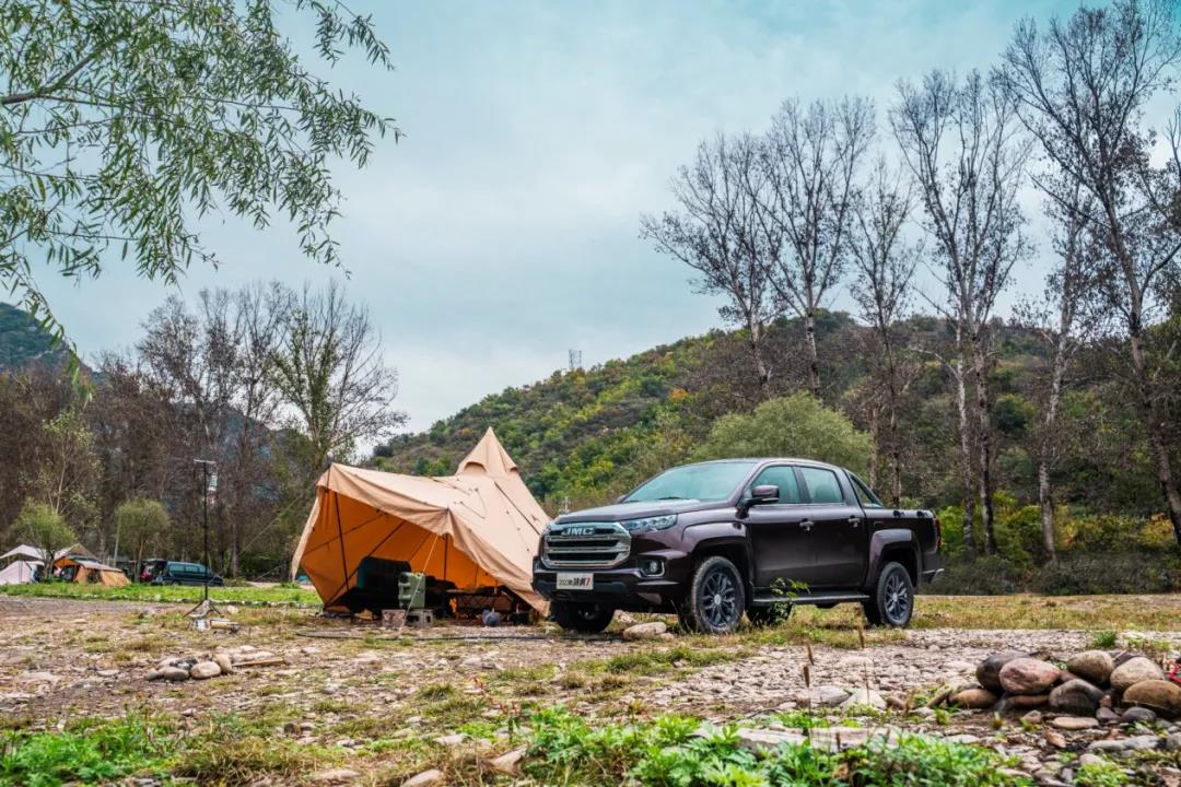 新皮卡潮玩法,2022款域虎7闪亮出街 - 第2张 - 提加商用车网 新皮卡潮玩法,2022款域虎7闪亮出街 - 第2张