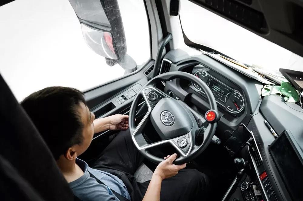 一个月跑4万多公里,上汽红岩杰狮H6是如何做到的? - 第3张 - 提加商用车网 一个月跑4万多公里,上汽红岩杰狮H6是如何做到的? - 第3张