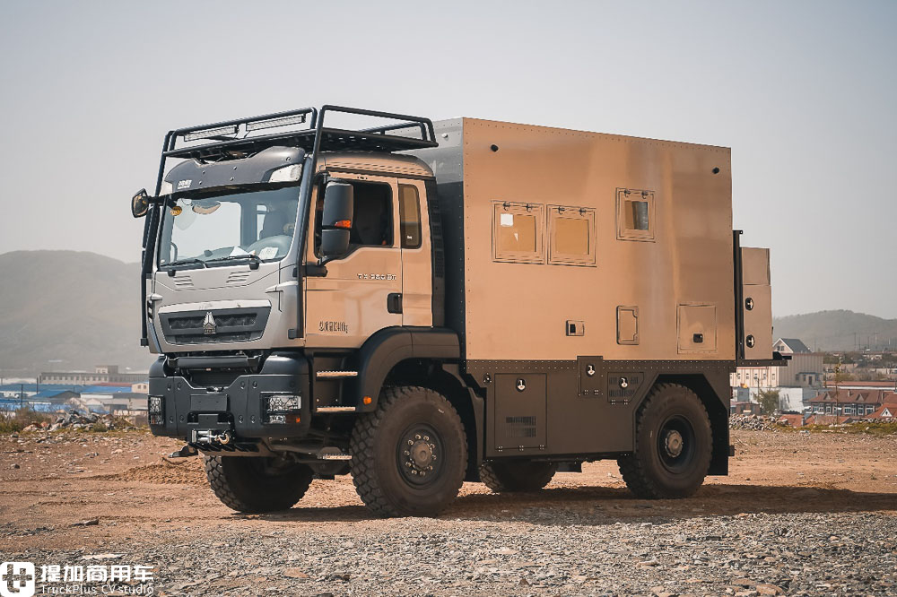 豪沃T7H底盘打造的A型房车实拍,售价600万上下,啥配置卖这么贵? - 第1张 - 提加商用车网 豪沃T7H底盘打造的A型房车实拍,售价600万上下,啥配置卖这么贵? - 第1张