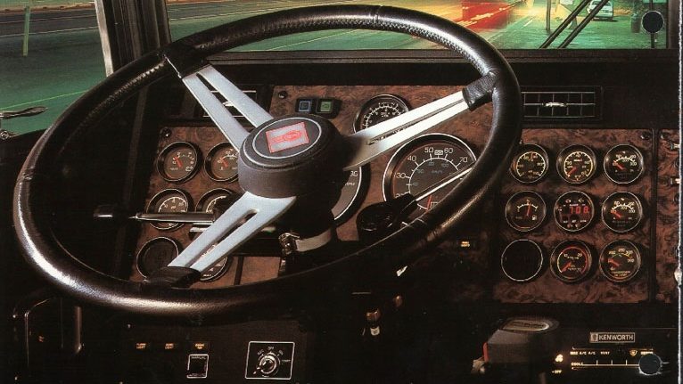 1961年推出,至今60年持续热销,美国肯沃斯W900卡车为何这么红? - 第14张 - 提加商用车网 1961年推出,至今60年持续热销,美国肯沃斯W900卡车为何这么红? - 第14张