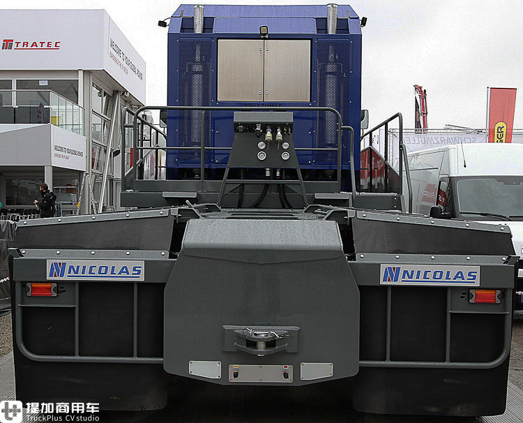 这还是卡车吗?1150马力外观大如火车头,带您见识尼古拉斯Tractomas重型牵引车 - 第18张 - 提加商用车网 这还是卡车吗?1150马力外观大如火车头,带您见识尼古拉斯Tractomas重型牵引车 - 第18张