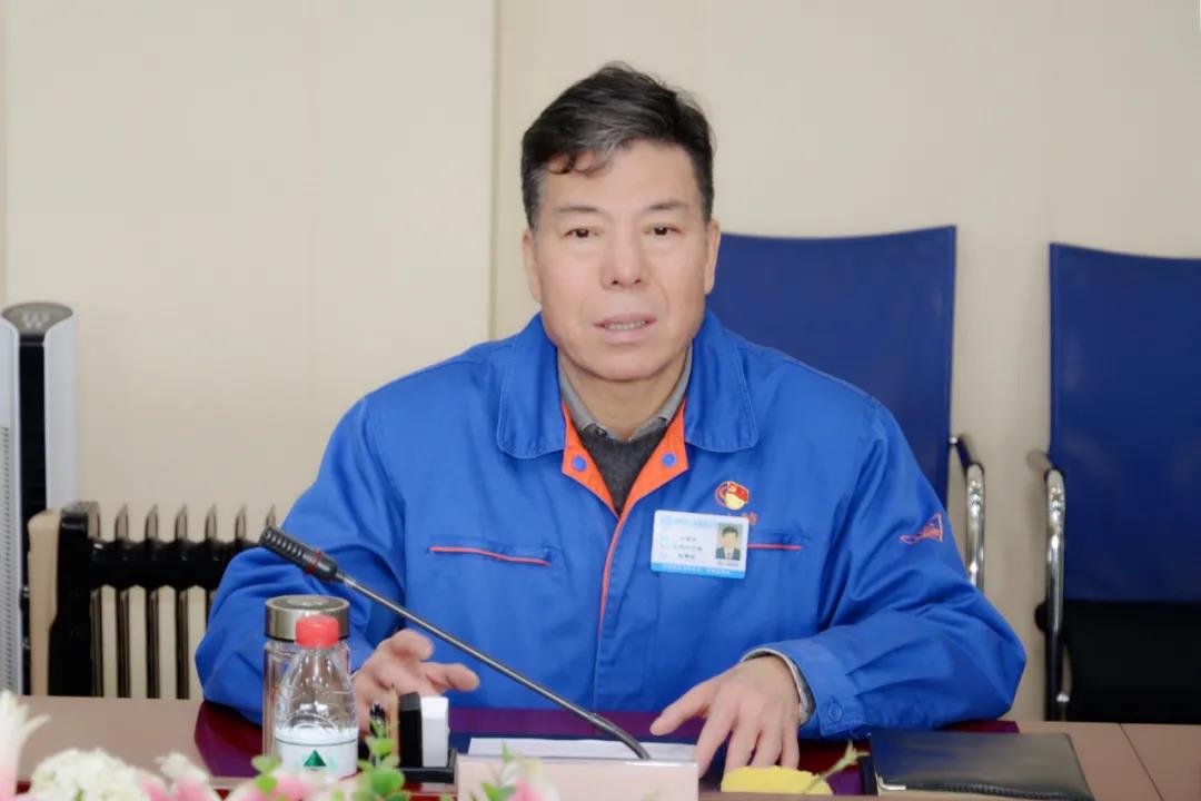 强化战略合作，卡特彼勒客人访问法士特 - 第2张