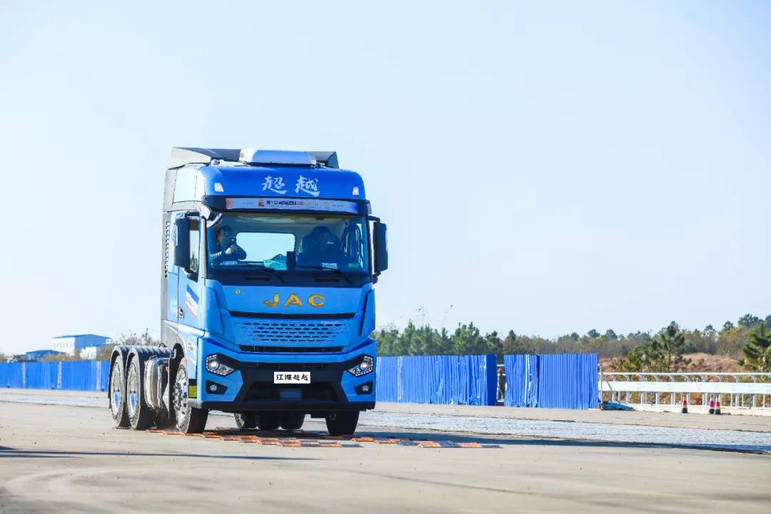 第十四届中国国际卡车节油大赛 江淮超越Q7首秀! - 第2张 - 提加商用车网 第十四届中国国际卡车节油大赛 江淮超越Q7首秀! - 第2张