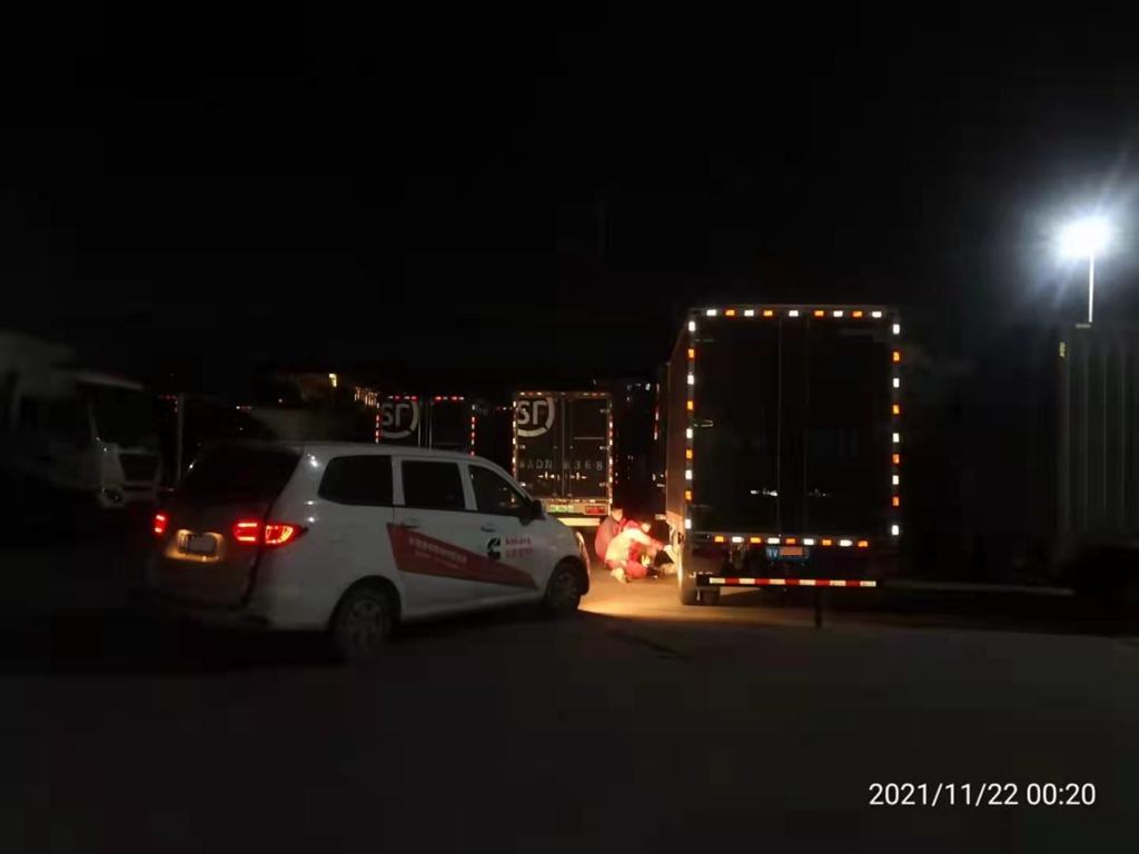 连夜保养 江淮轻卡河南正裕服务站为顺丰提供贴心保障 - 第2张 - 提加商用车网 连夜保养 江淮轻卡河南正裕服务站为顺丰提供贴心保障 - 第2张
