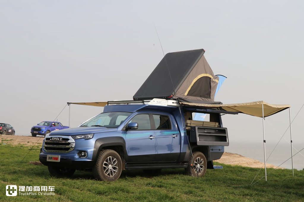 售价24.98万，江铃原厂改装，2022款域虎7“钓鱼版”皮卡配置真有亮点