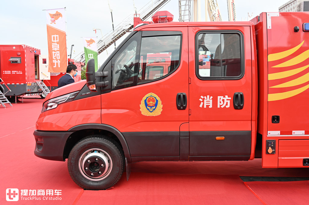 进口依维柯Daily底盘打造,这款小型主战消防车,配置亮点真多 - 第4张 - 提加商用车网 进口依维柯Daily底盘打造,这款小型主战消防车,配置亮点真多 - 第4张