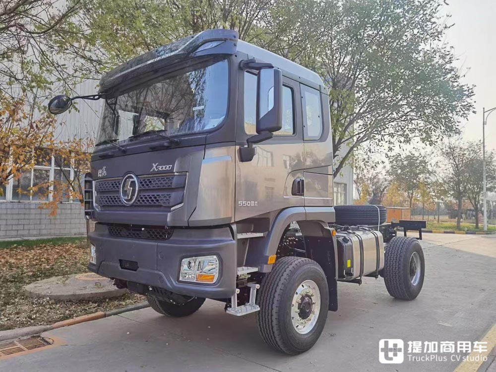 550马力4X4全驱,C本就能开,带您看一款德龙X3000越野房车底盘 - 第3张 - 提加商用车网 550马力4X4全驱,C本就能开,带您看一款德龙X3000越野房车底盘 - 第3张