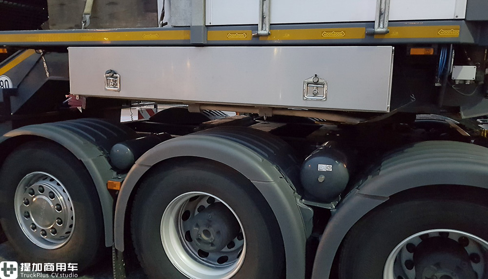 车头和挂车都十分独特 带你看V.D.VLIST公司的斯堪尼亚R490五轴大件车 - 第14张 - 提加商用车网 车头和挂车都十分独特 带你看V.D.VLIST公司的斯堪尼亚R490五轴大件车 - 第14张