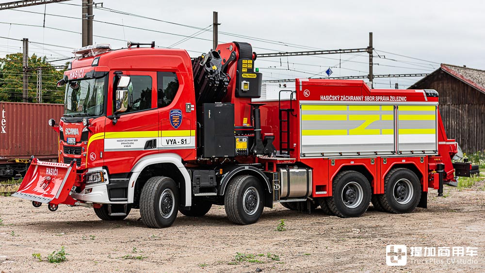 用于救援火车的卡车,8X8驱动,带您好好看看这辆斯堪尼亚破障车 - 第7张 - 提加商用车网 用于救援火车的卡车,8X8驱动,带您好好看看这辆斯堪尼亚破障车 - 第7张