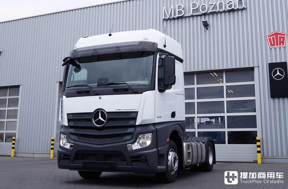 即将国产的奔驰卡车可能就有它?Actros F到底有多“经济”,实拍带您好好看看 - 第7张 - 提加商用车网 即将国产的奔驰卡车可能就有它?Actros F到底有多“经济”,实拍带您好好看看 - 第7张