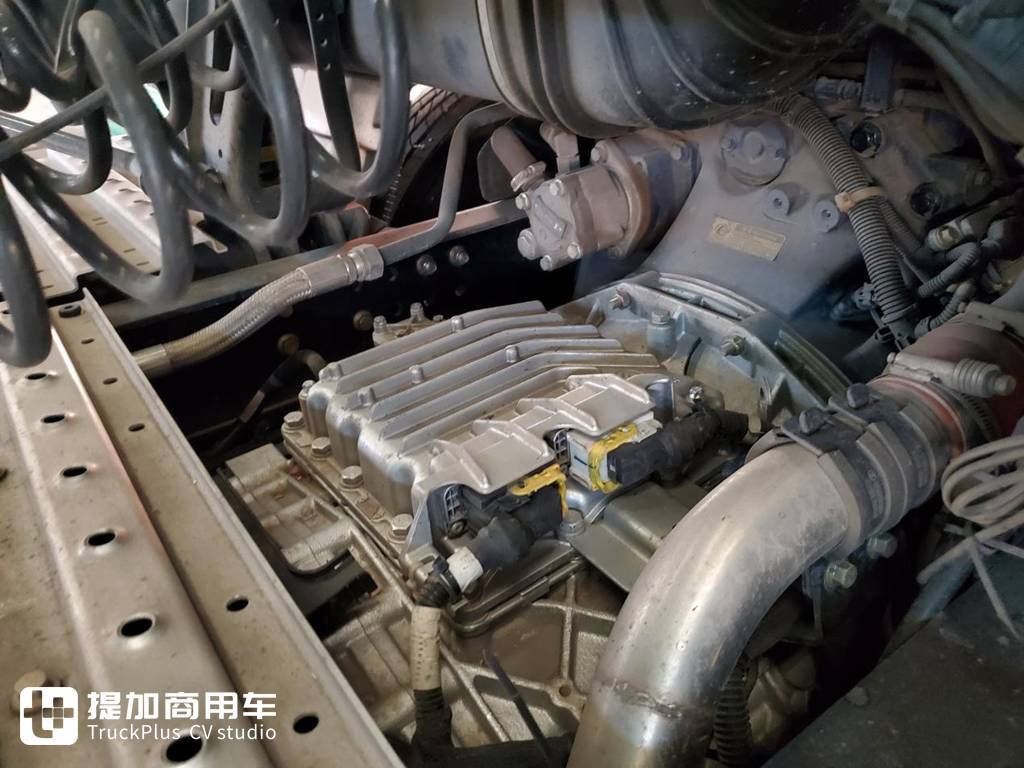 好车就是不一样,提了德龙X6000,王师傅说他的卡车生活发生了很多改变 - 第5张 - 提加商用车网 好车就是不一样,提了德龙X6000,王师傅说他的卡车生活发生了很多改变 - 第5张