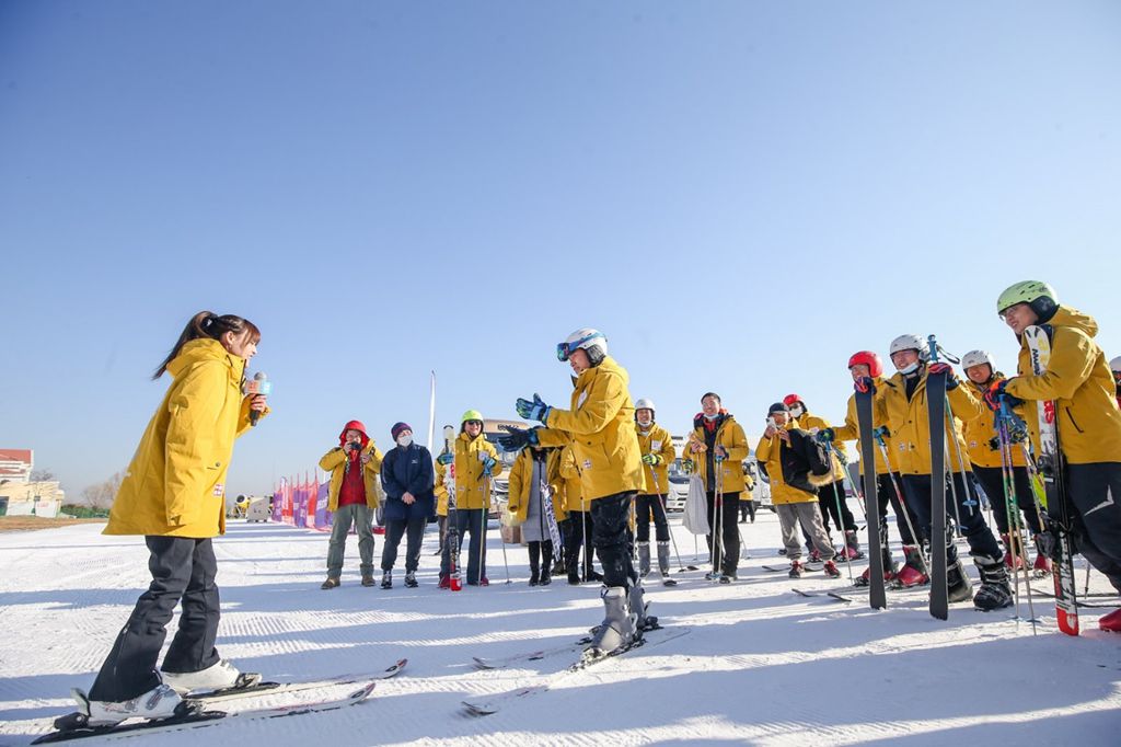奥铃国六全系京津冀上市 40辆奥铃北极熊助力冰雪赛事 - 第8张 - 提加商用车网 奥铃国六全系京津冀上市 40辆奥铃北极熊助力冰雪赛事 - 第8张