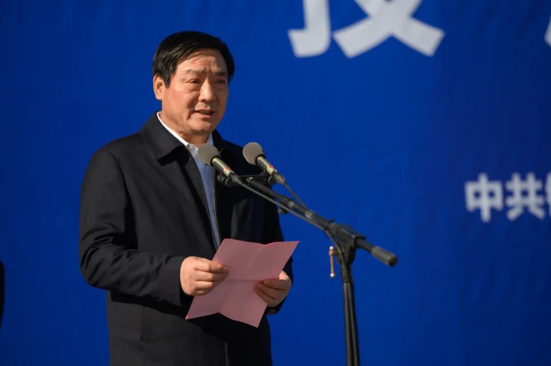 铜川市第四季度工业项目竣工仪式暨汉德车桥轻卡基地投产仪式圆满召开 - 第2张 - 提加商用车网 铜川市第四季度工业项目竣工仪式暨汉德车桥轻卡基地投产仪式圆满召开 - 第2张