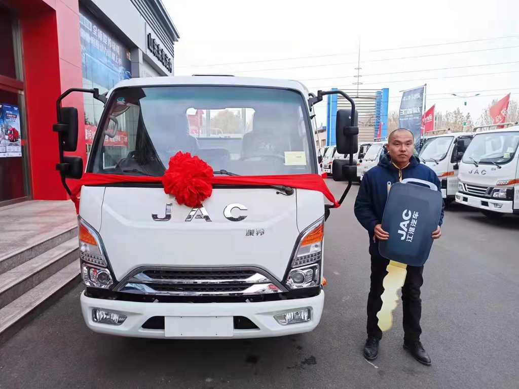 1号口碑 为父分忧买新车 山东刘师傅父子为何深爱江淮康铃 - 第2张 - 提加商用车网 1号口碑 为父分忧买新车 山东刘师傅父子为何深爱江淮康铃 - 第2张