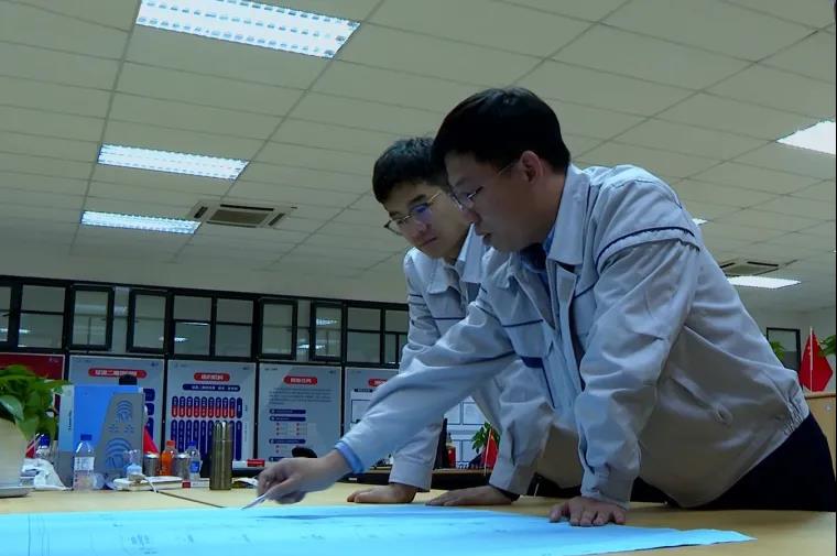 你好,解放人 | 李剑钊:披坚执锐,全力以赴推进解放“生命工程” - 第3张 - 提加商用车网 你好,解放人 | 李剑钊:披坚执锐,全力以赴推进解放“生命工程” - 第3张