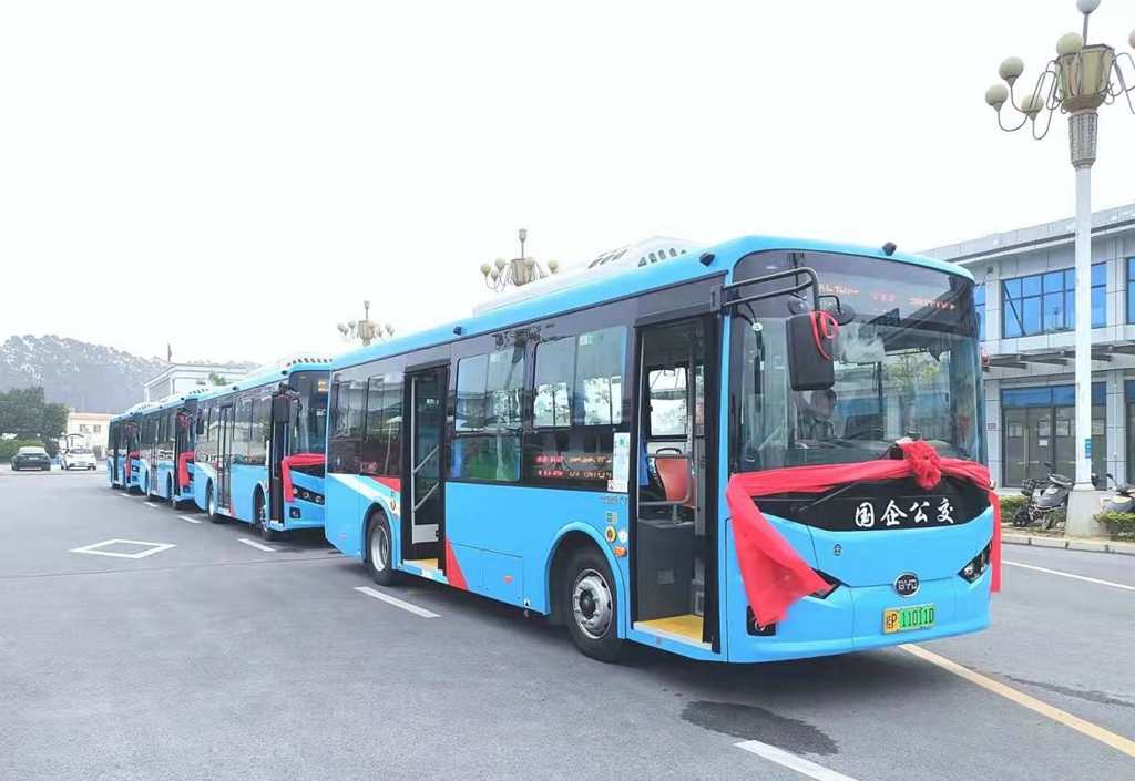 重塑防城港公交新形象 比亚迪纯电动公交车驶入“边陲明珠” - 第3张 - 提加商用车网 重塑防城港公交新形象 比亚迪纯电动公交车驶入“边陲明珠” - 第3张