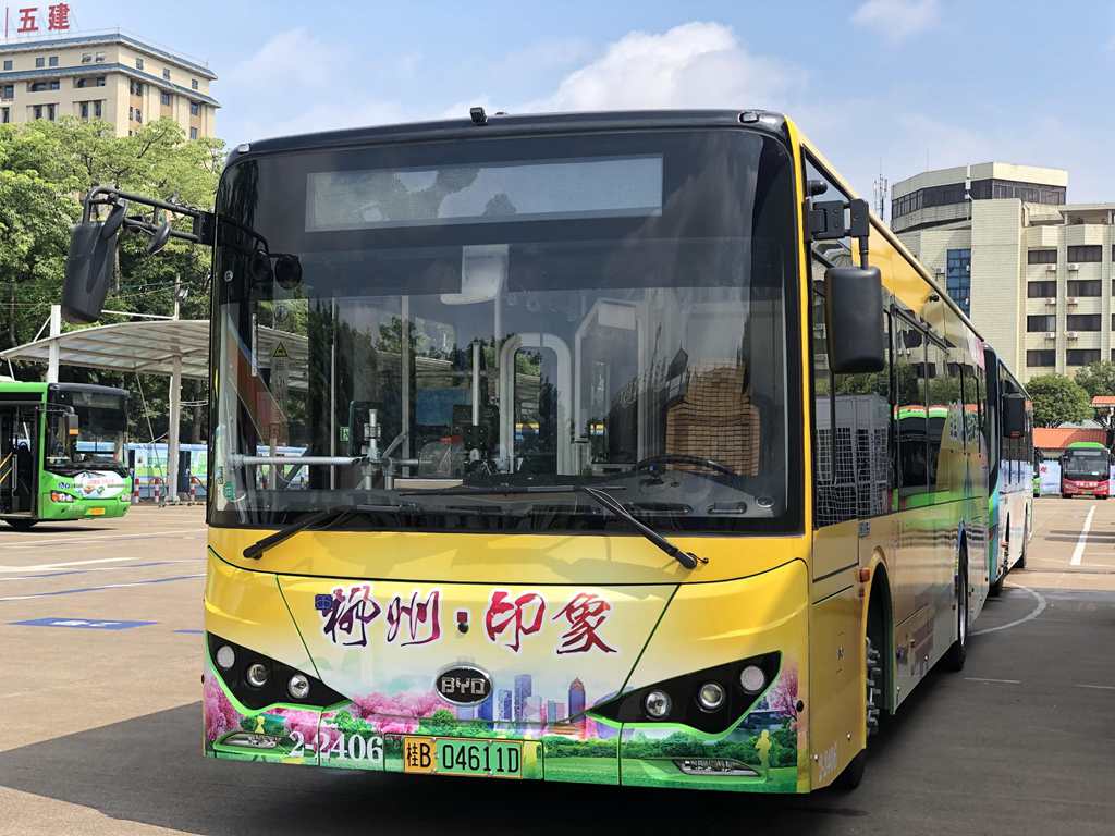 重塑防城港公交新形象 比亚迪纯电动公交车驶入“边陲明珠” - 第4张 - 提加商用车网 重塑防城港公交新形象 比亚迪纯电动公交车驶入“边陲明珠” - 第4张