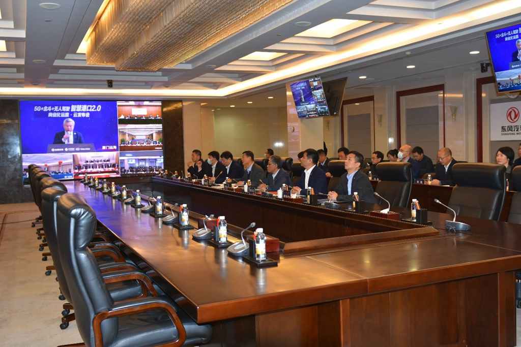 5G+北斗+无人驾驶智慧港口2.0发布 东风商用车赋能港口业升级 - 第3张 - 提加商用车网 5G+北斗+无人驾驶智慧港口2.0发布 东风商用车赋能港口业升级 - 第3张