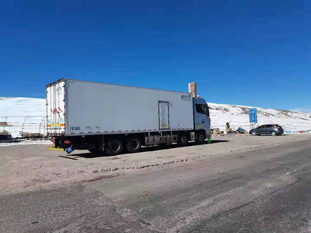 肉挂冷藏车如何征服“生命禁区”青藏线?卡友高师傅:山东通迈冷藏 - 第4张 - 提加商用车网 肉挂冷藏车如何征服“生命禁区”青藏线?卡友高师傅:山东通迈冷藏 - 第4张